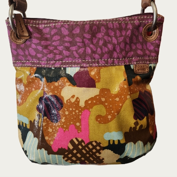 Fossil Handbags - Fossil Women's Key Per Crossbody Bag in Multicolor Patchwork, EUC